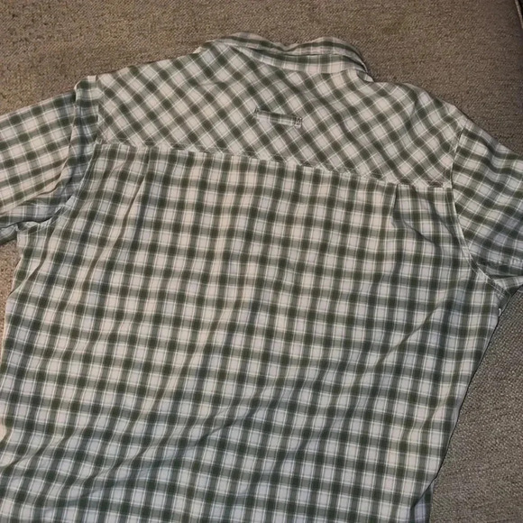 LL Bean Button Up Plaid Lightweight Shirt - Large - K - Picture 5 of 5